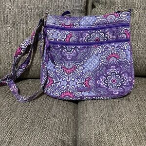Vera Bradley large crossbody